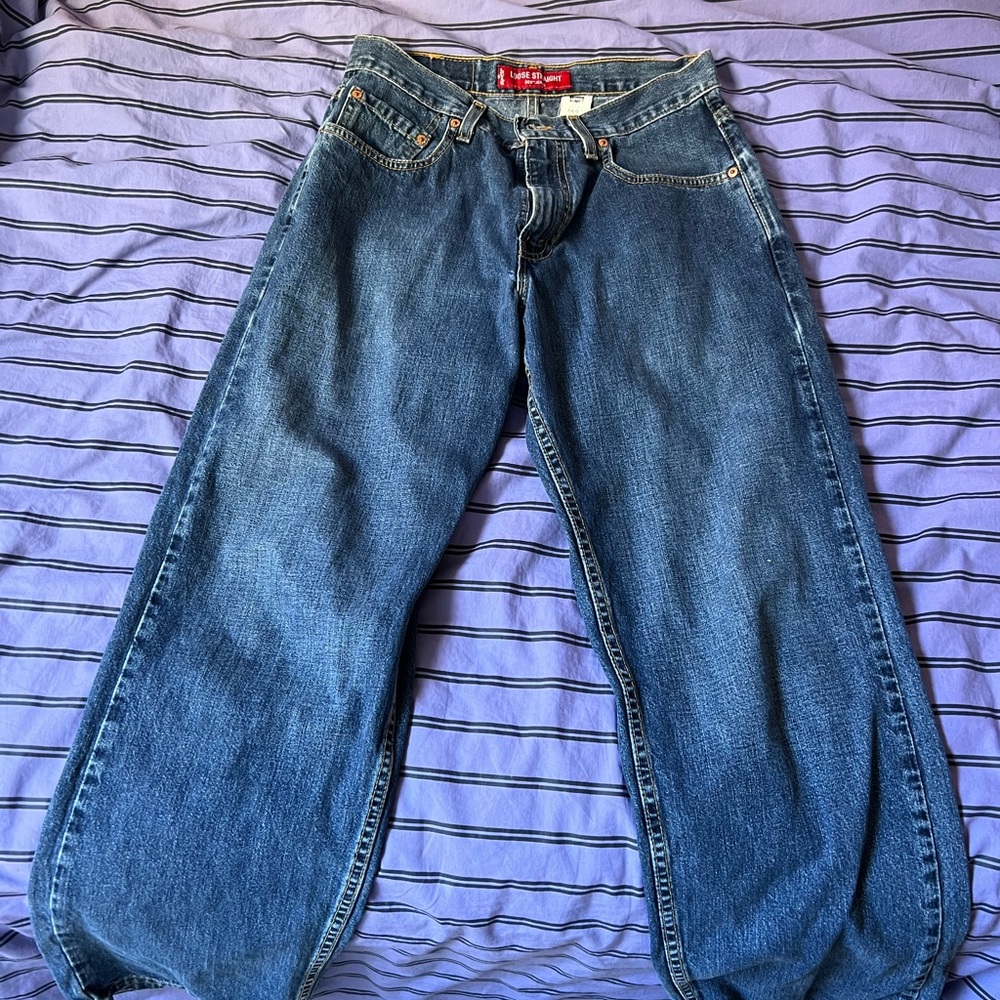Baggy dark blue Levi’s Jeans